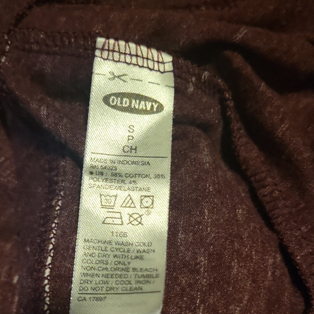 Old Navy Women's Deep Maroon Leggings - Picture 2 of 2